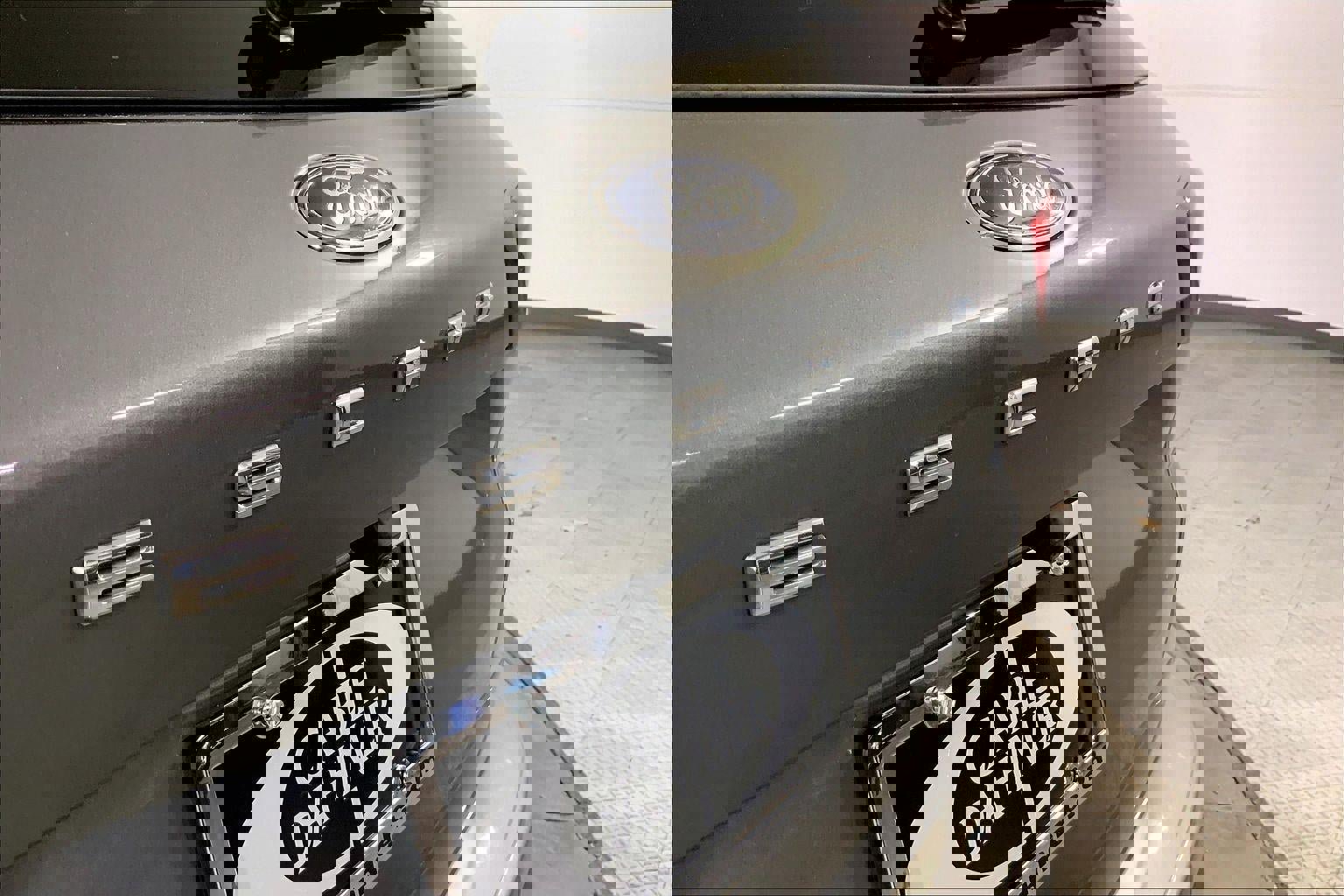 Used 2024 Ford Escape ST-Line image 8