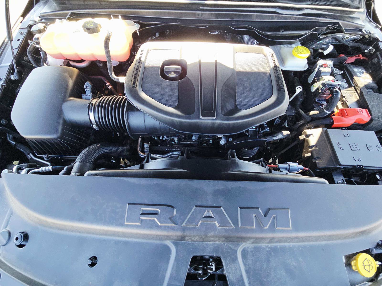 Used 2025 RAM 1500 Big Horn AWD/4WD image 19