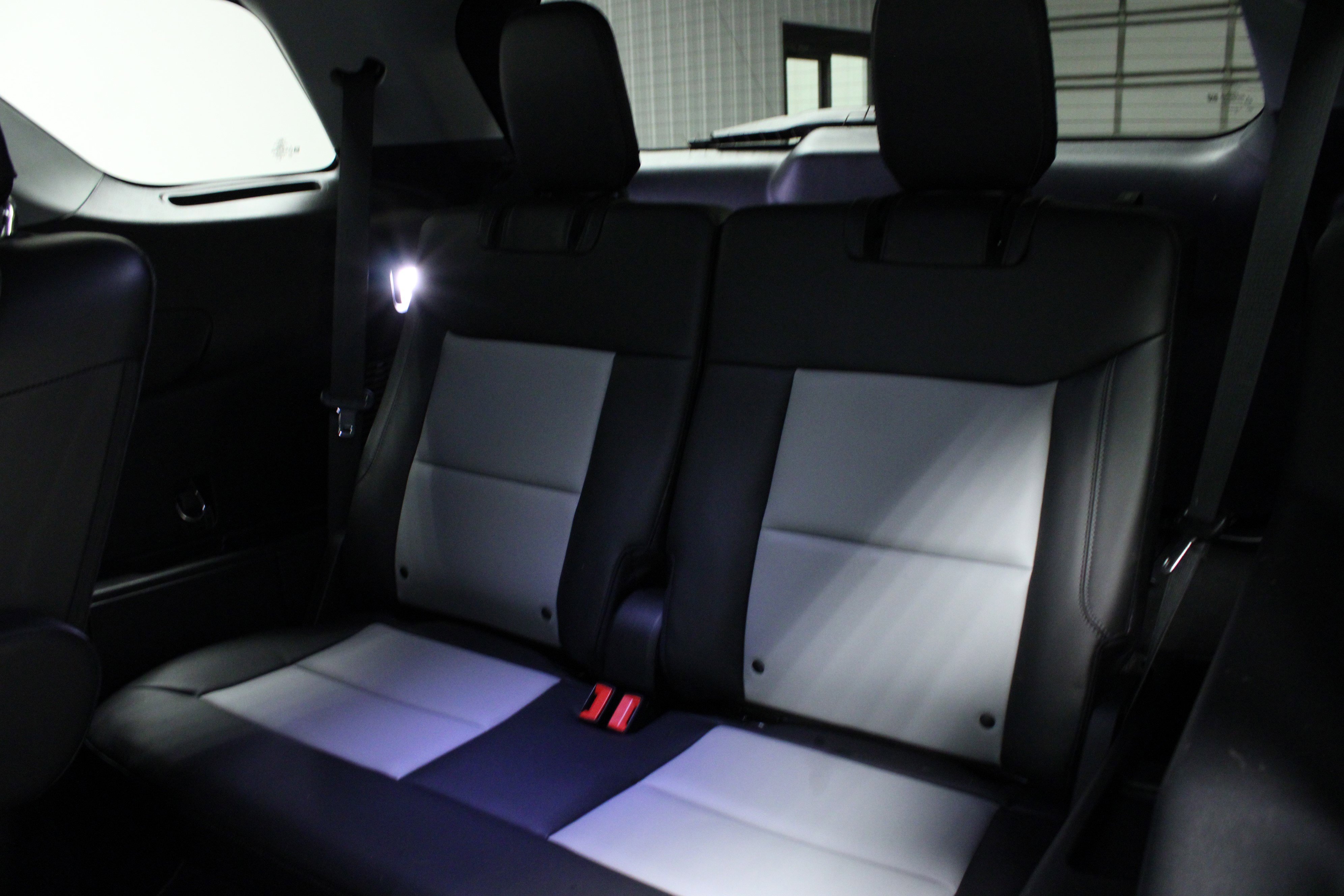 Used 2023 Ford Explorer XLT w/ Equipment Group 202A image 14