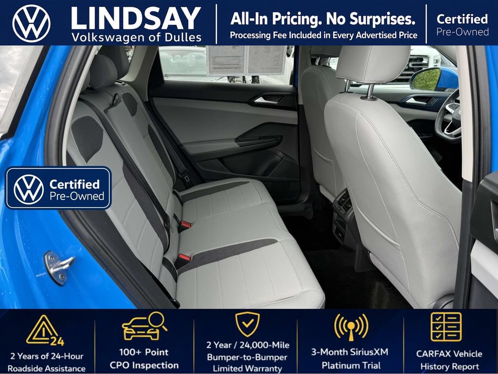 Used 2023 Volkswagen Taos SE w/ Panoramic Sunroof Package FWD image 14