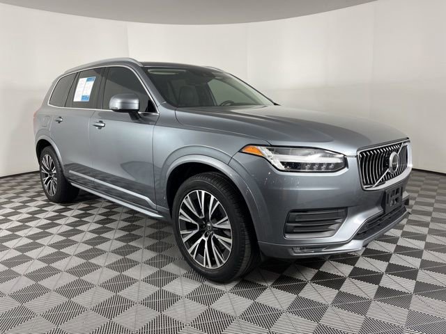 Used 2020 Volvo XC90 T6 Momentum image 2