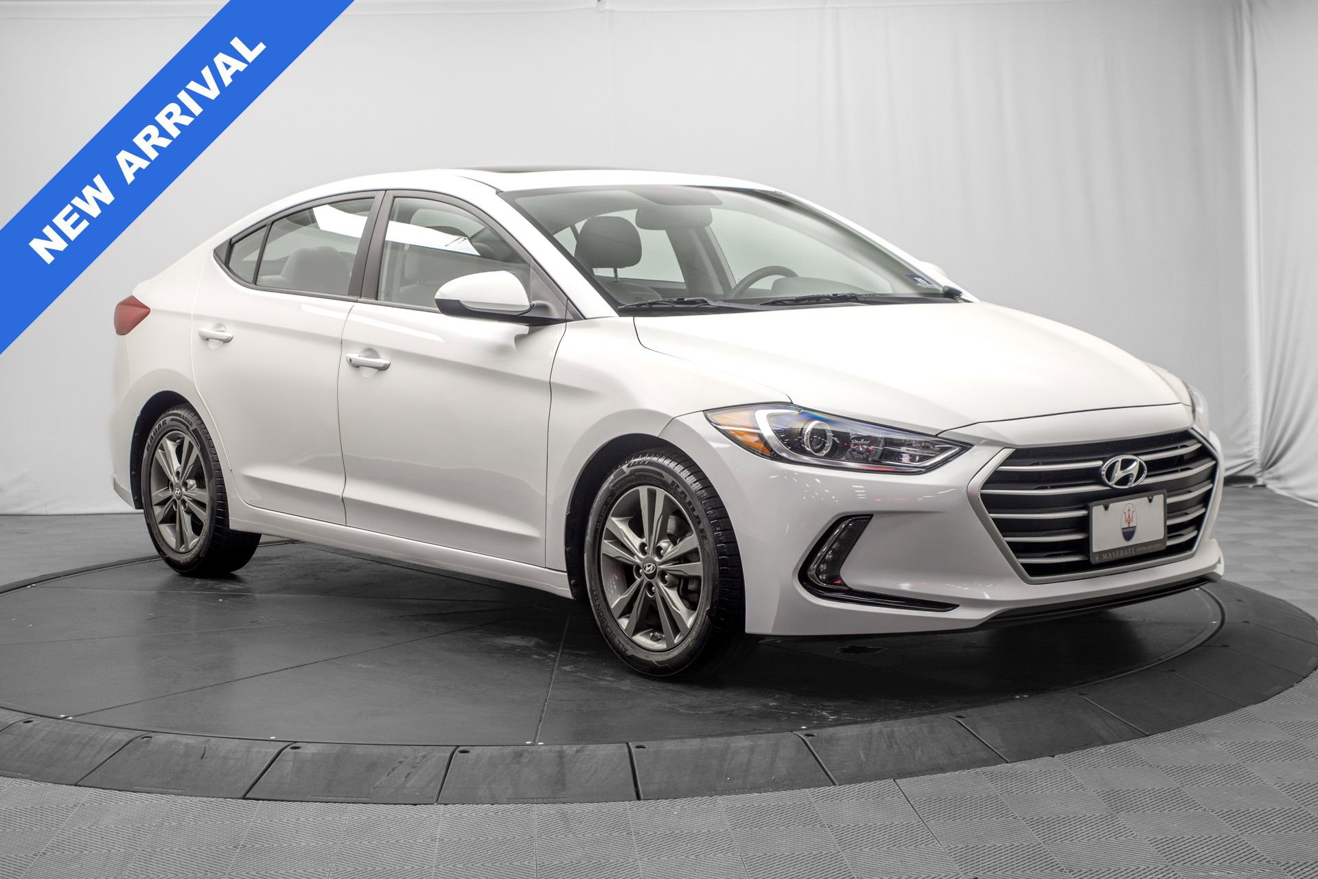 Used 2017 Hyundai Elantra Value Edition FWD image 9