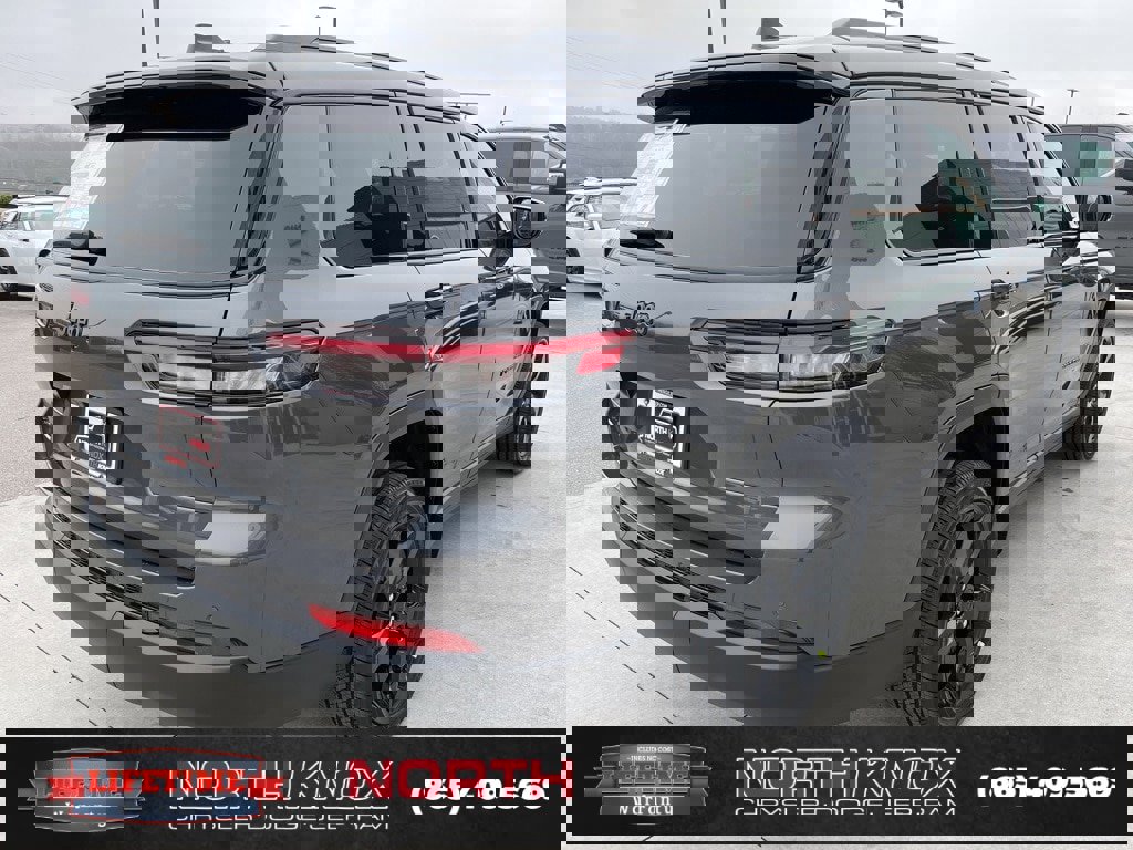 New 2025 Jeep Grand Cherokee L Altitude image 22