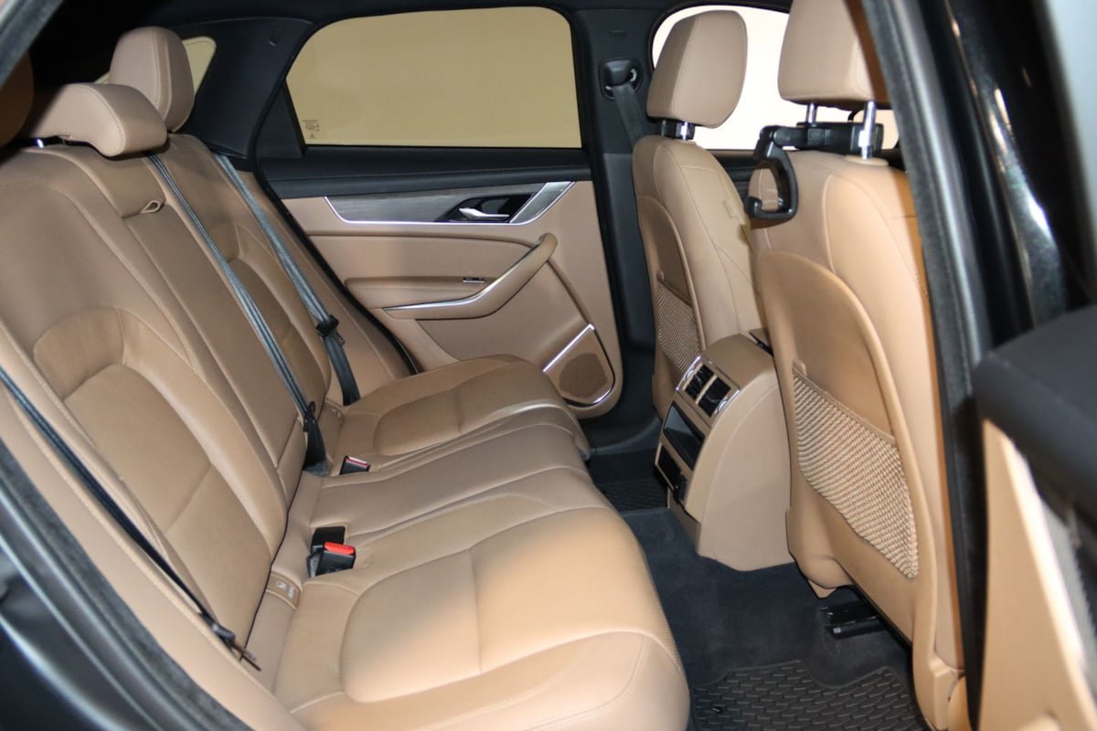 Used 2023 Jaguar F-PACE S AWD/4WD image 57