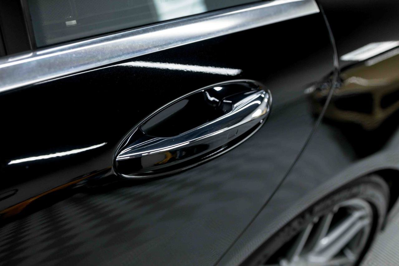 Used 2015 Mercedes-Benz S 550 Sedan image 31