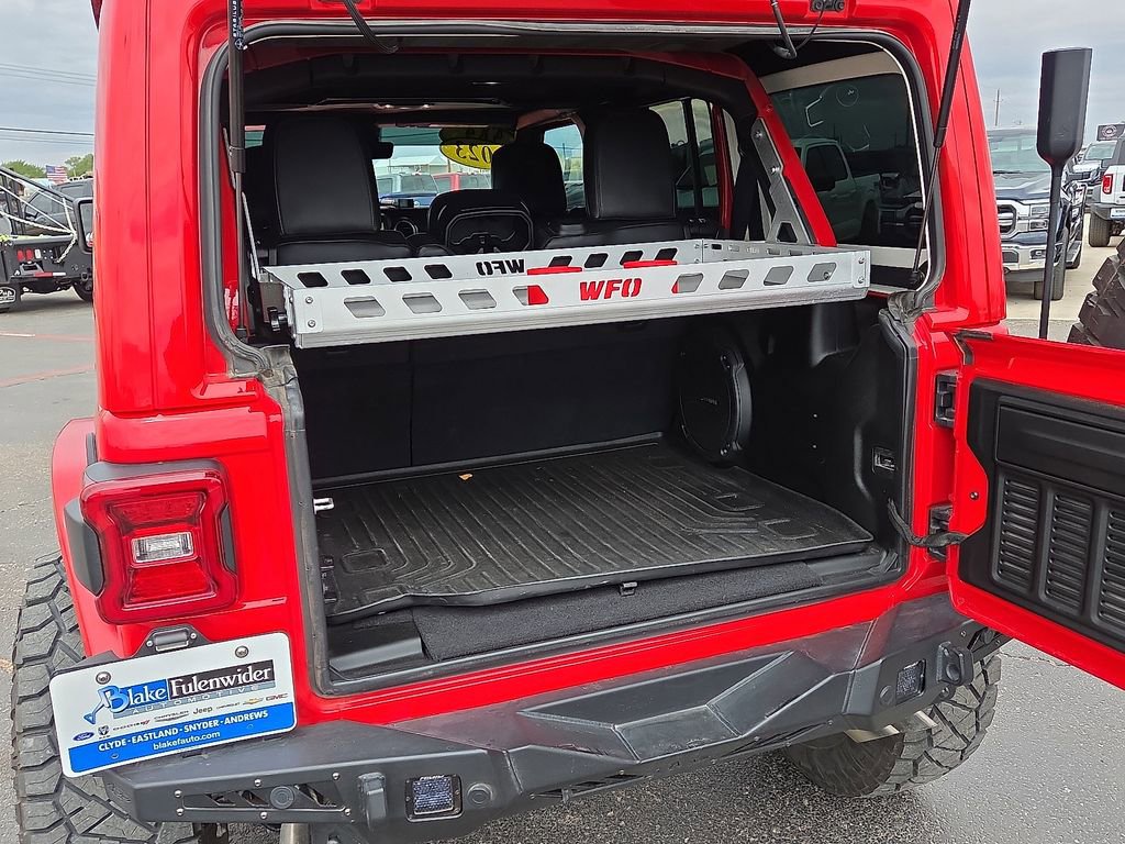 Used 2023 Jeep Wrangler Unlimited Rubicon 392 image 17