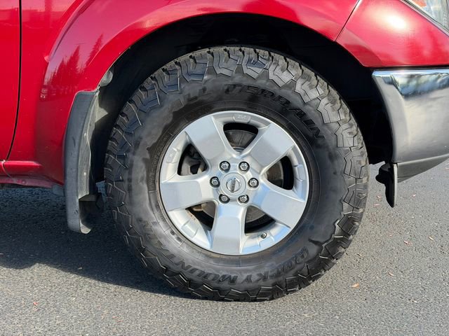 Used 2009 Nissan Frontier SE w/ SE Value Truck Pkg AWD/4WD image 10