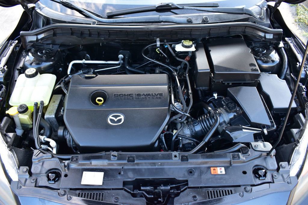 Used 2012 MAZDA MAZDA3 i Sport image 12