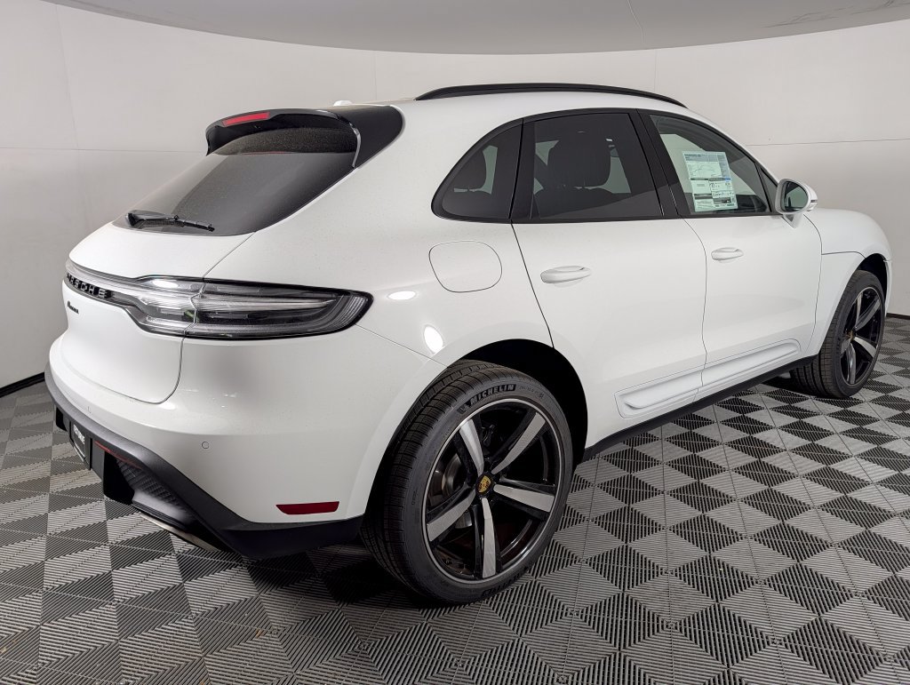 New 2026 Porsche Macan AWD/4WD image 7