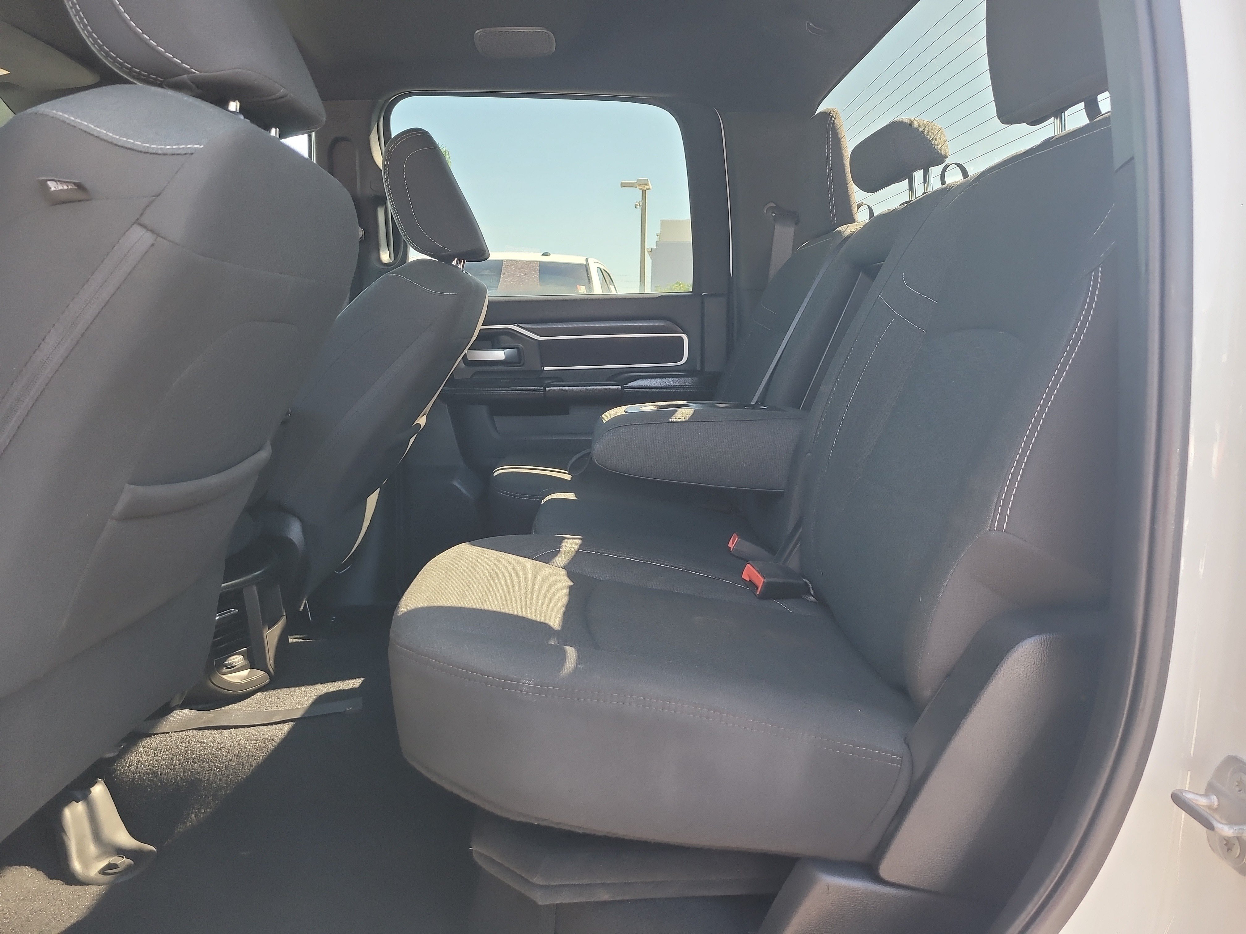 Used 2025 RAM 2500 Big Horn AWD/4WD image 12