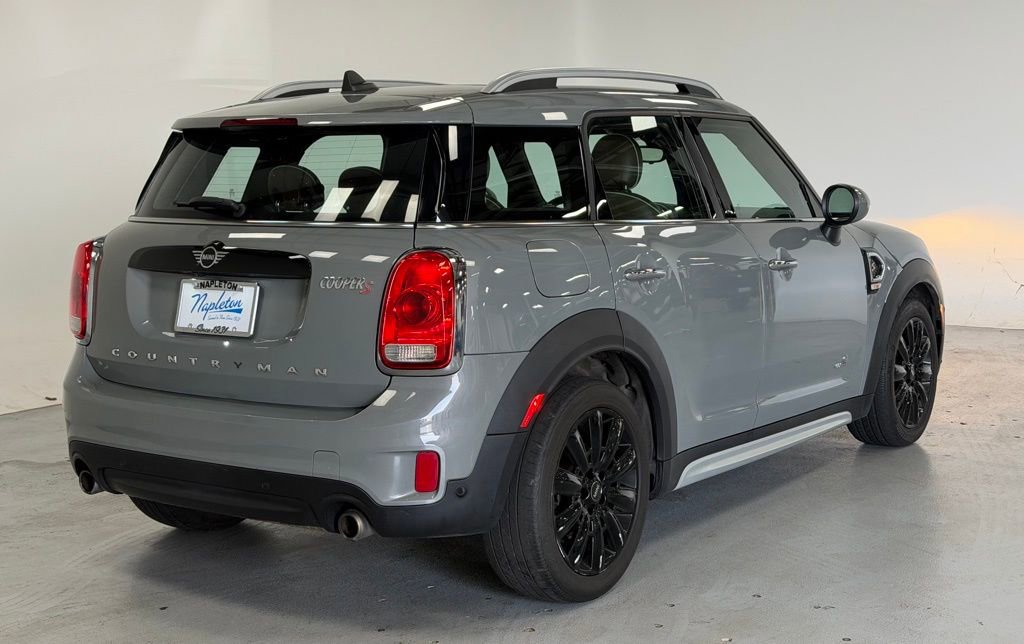 Used 2019 MINI Cooper Countryman S w/ Signature Upholstery Package image 3