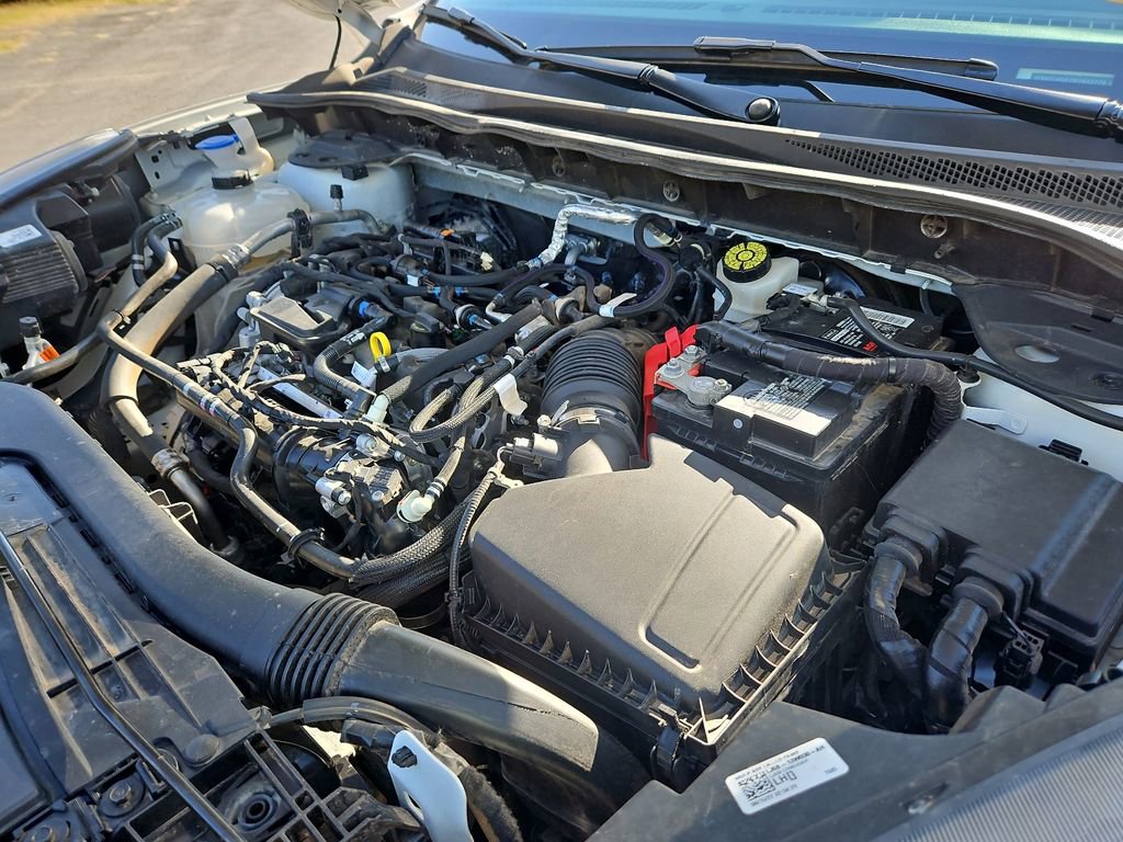 Used 2022 Ford Escape SE w/ Cold Weather Package image 13