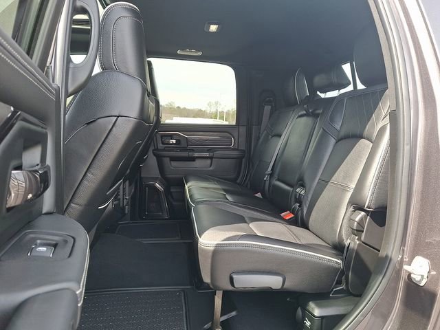 Used 2025 RAM 3500 Limited image 10