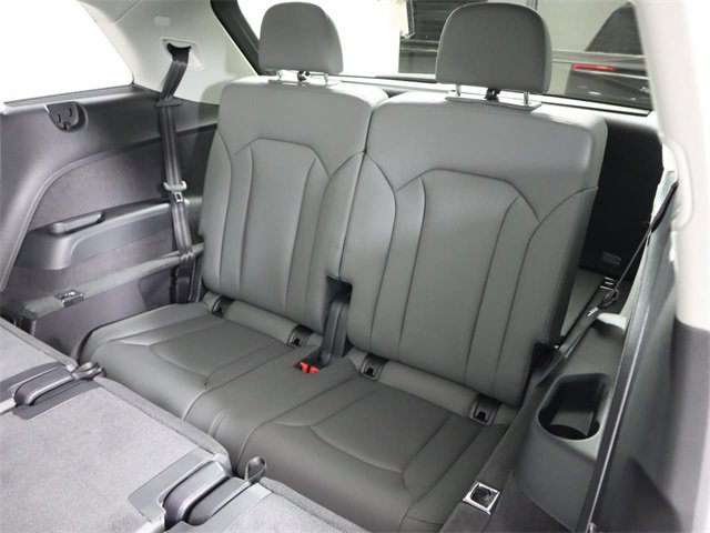 New 2025 Audi Q7 3.0T Premium Plus image 23