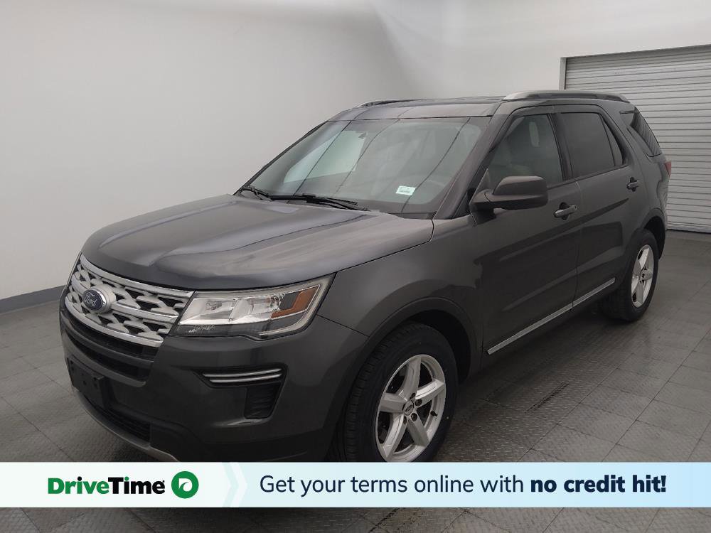 Used 2019 Ford Explorer XLT FWD image 1