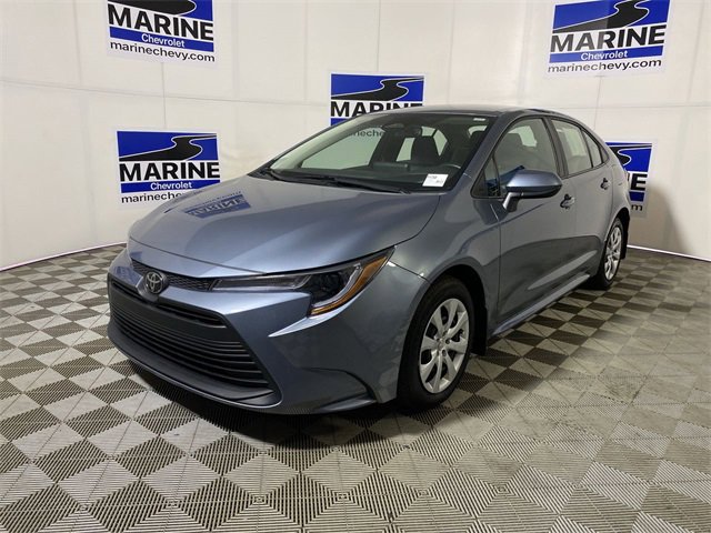 Used 2025 Toyota Corolla LE image 11