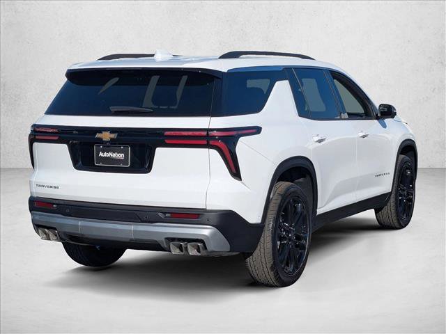 New 2026 Chevrolet Traverse LT w/ Enhanced Driving Package FWD image 2