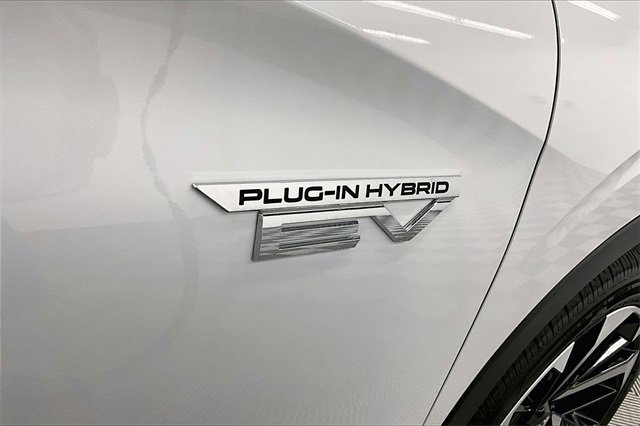 Used 2024 Mitsubishi Outlander Ralliart image 33