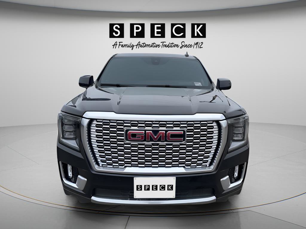 Used 2022 GMC Yukon XL Denali image 8