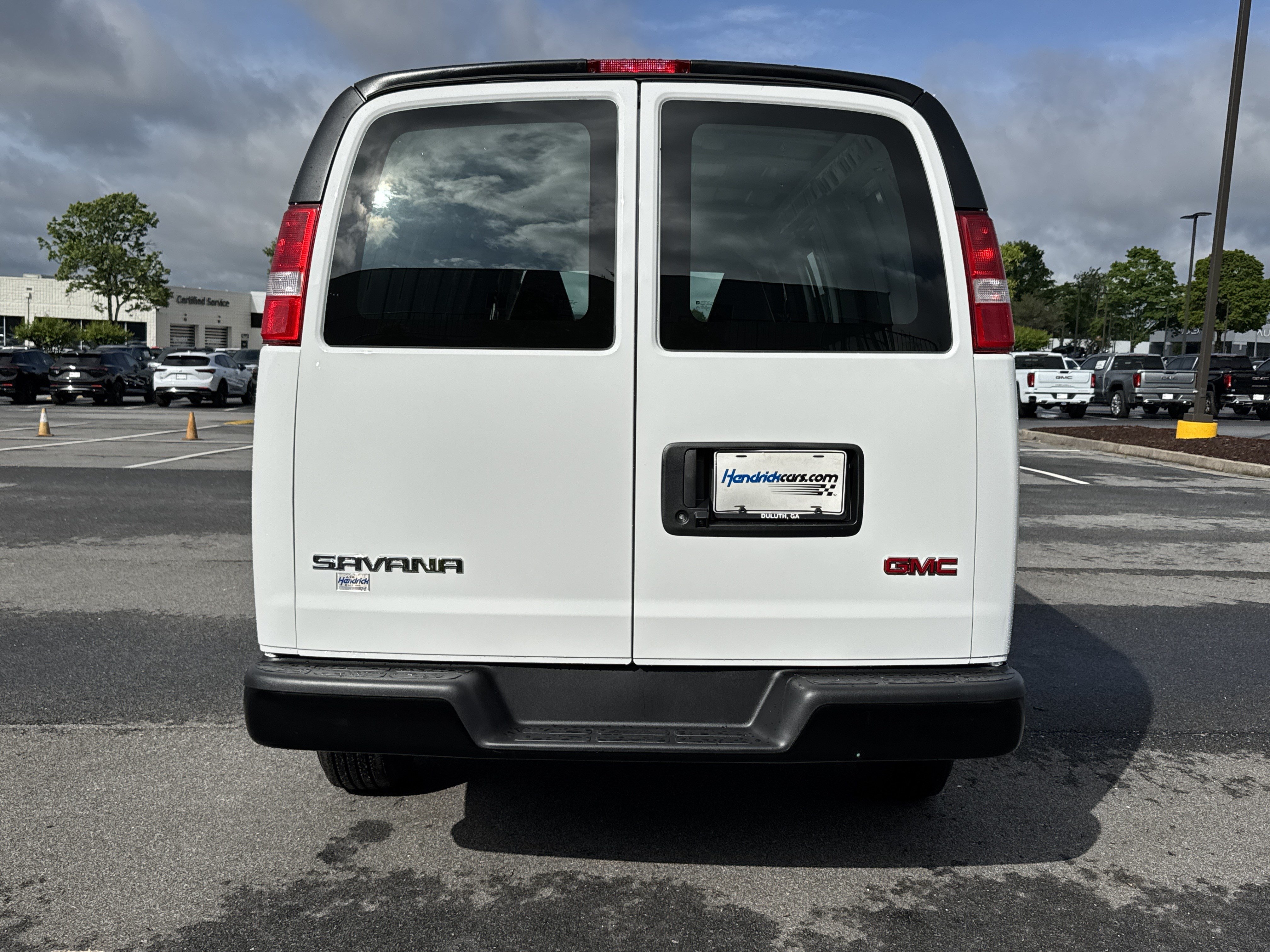 New 2026 GMC Savana 3500 Extended w/ Driver Convenience Package RWD image 9