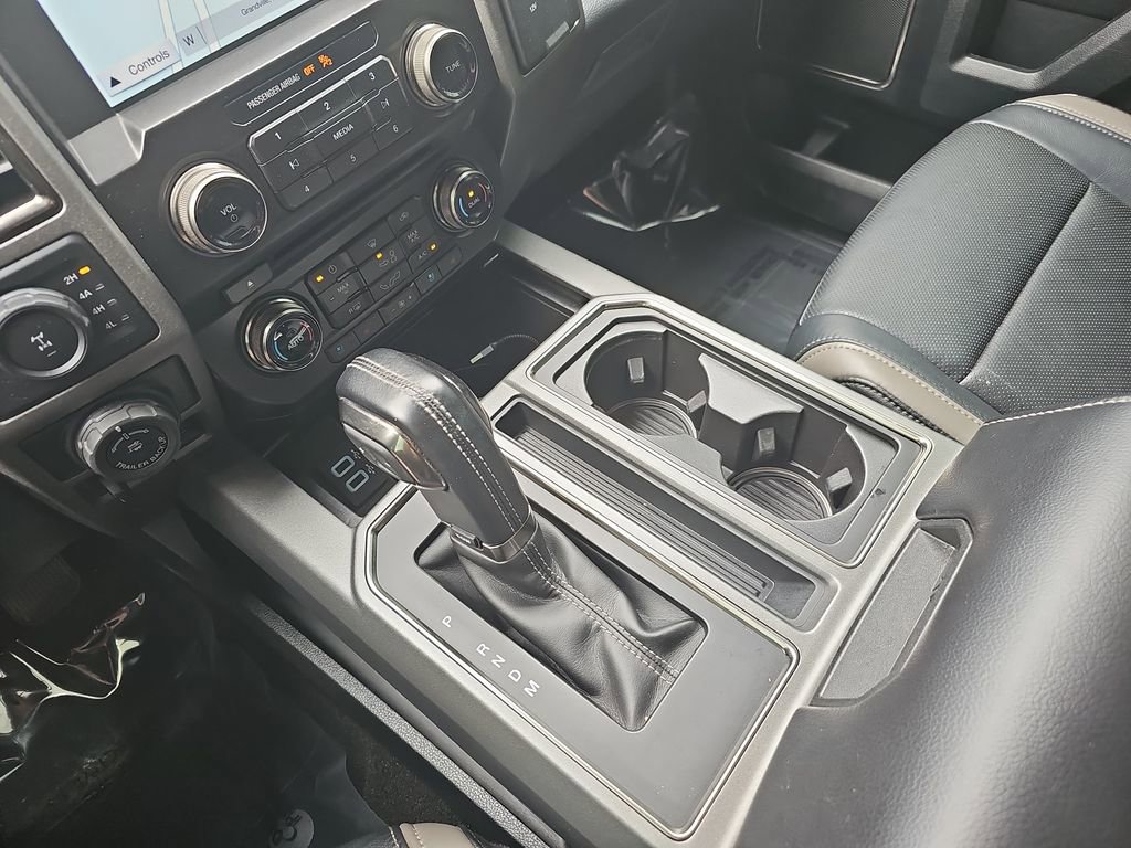 Used 2018 Ford F150 Raptor w/ Equipment Group 802A Luxury AWD/4WD image 23