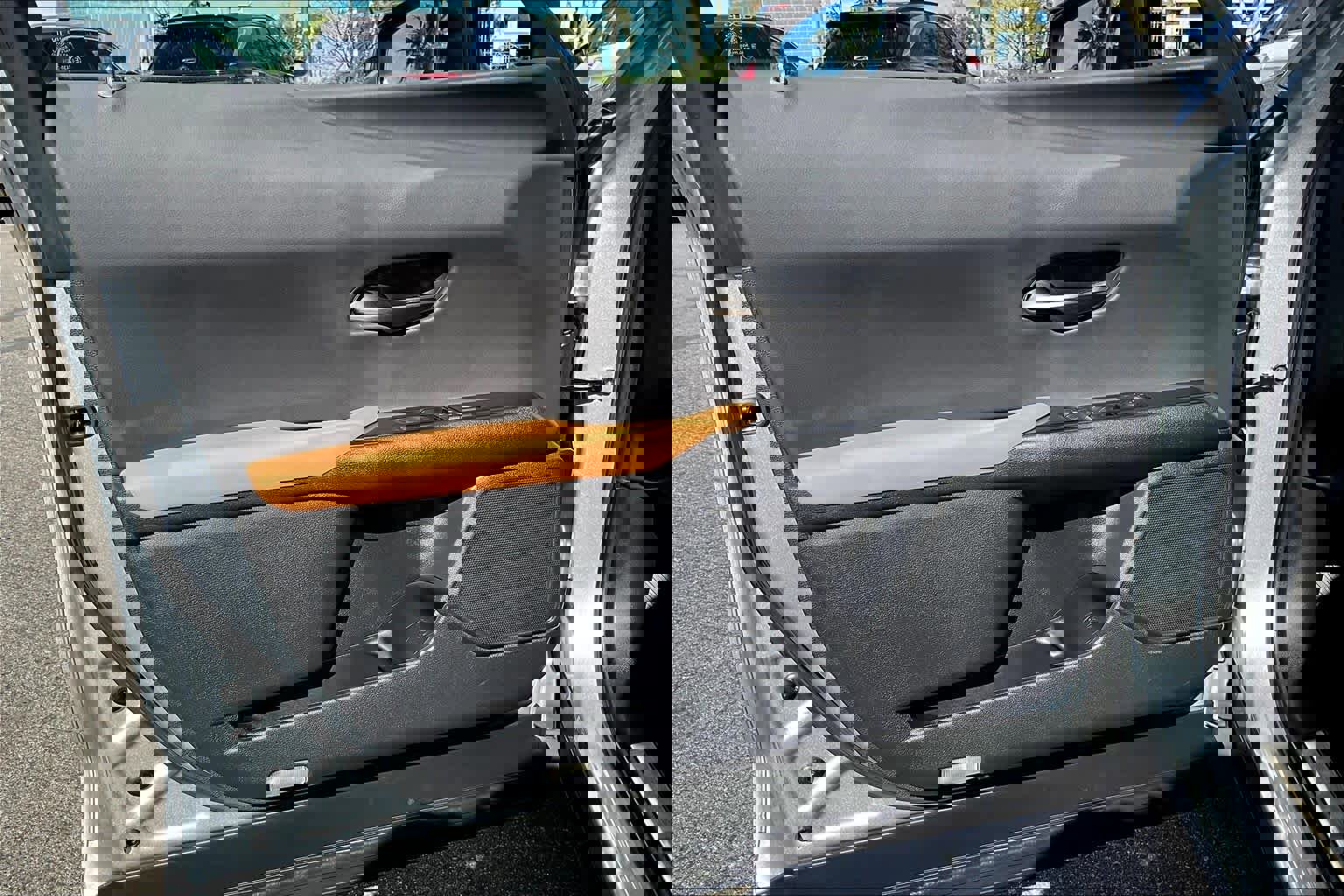 Certified 2025 Lexus UX 300h FWD w/ Accessory Package (Z1) image 20