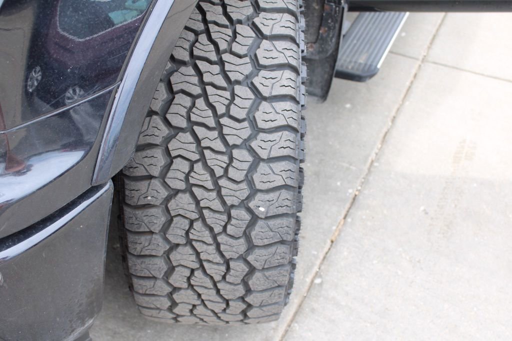 Used 2019 Ford F150 Limited image 12