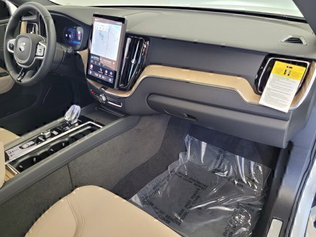 Certified 2026 Volvo XC60 B5 Core w/ Protection Package Premier image 12