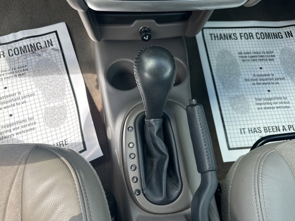 Used 2006 Chrysler Sebring Touring image 28