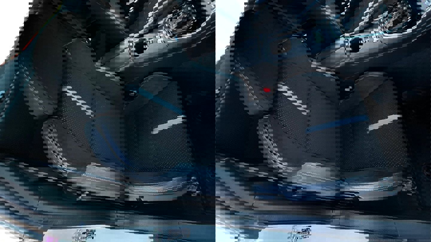 Used 2022 Toyota GR86 Premium w/ ALL Weather Mat Package (TMS) image 17