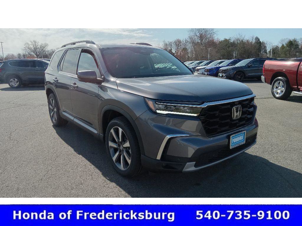 Certified 2025 Honda Pilot Elite image 3