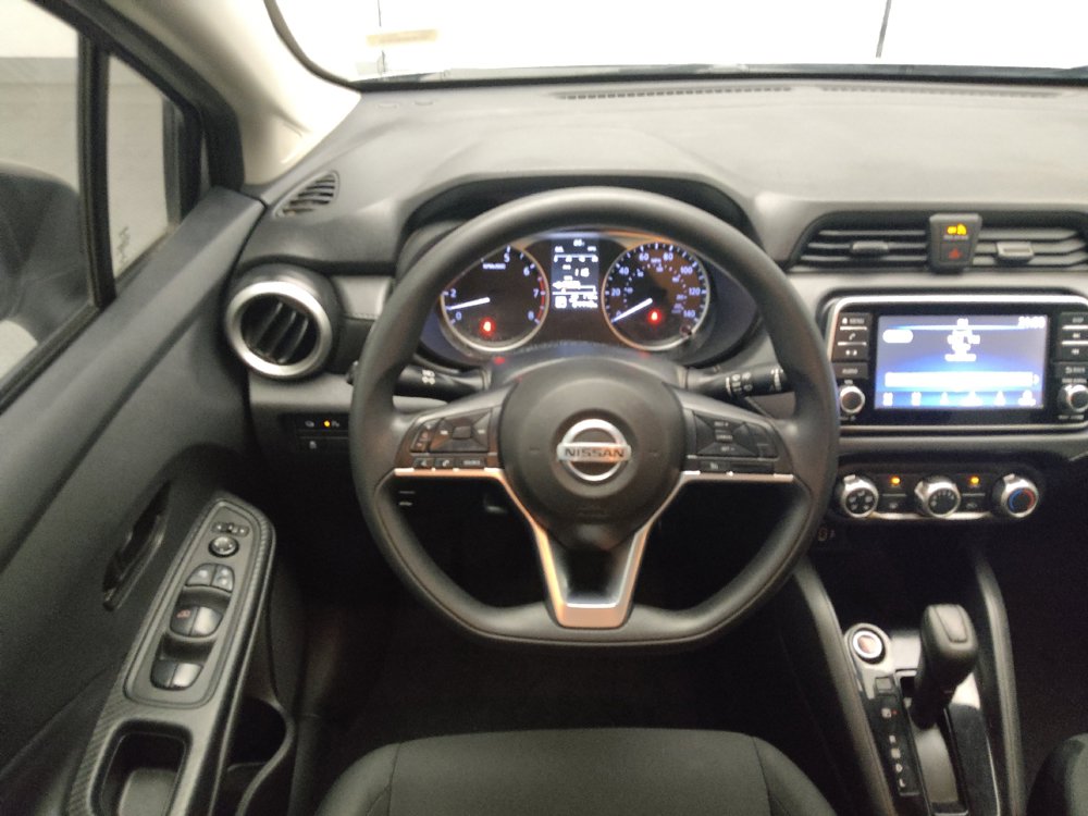 Used 2021 Nissan Versa S FWD image 22