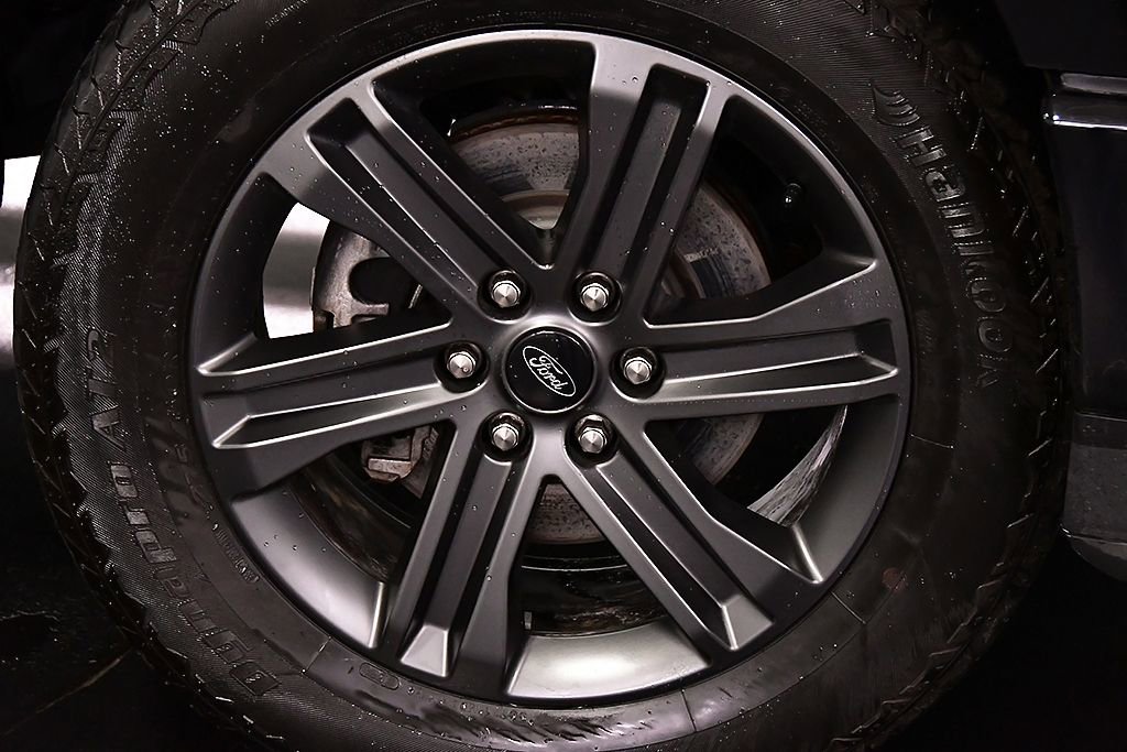 Used 2023 Ford F150 XLT w/ Equipment Group 302A High image 11