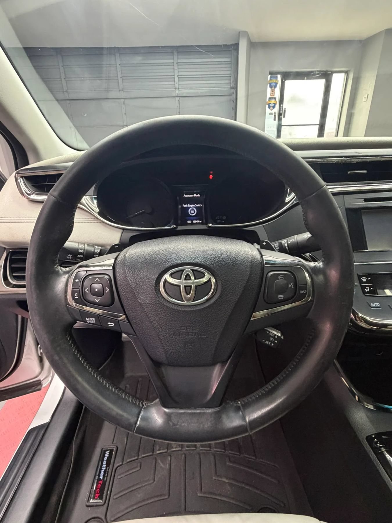Used 2013 Toyota Avalon XLE Touring FWD image 14