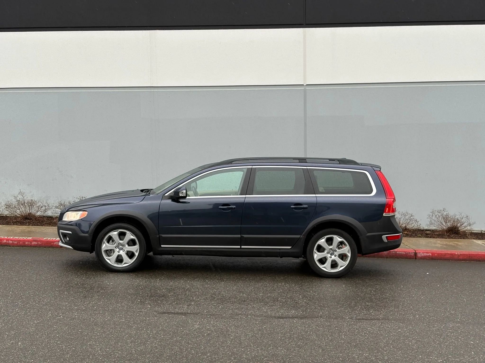 Used 2015 Volvo XC70 3.2 Premier image 2
