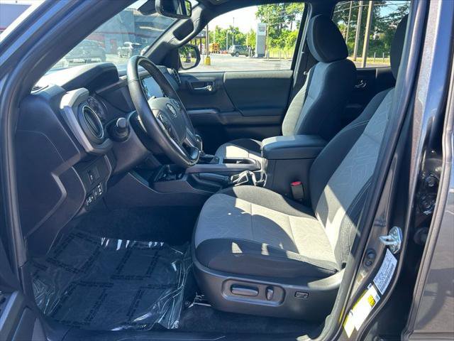 Certified 2023 Toyota Tacoma TRD Sport AWD/4WD image 9
