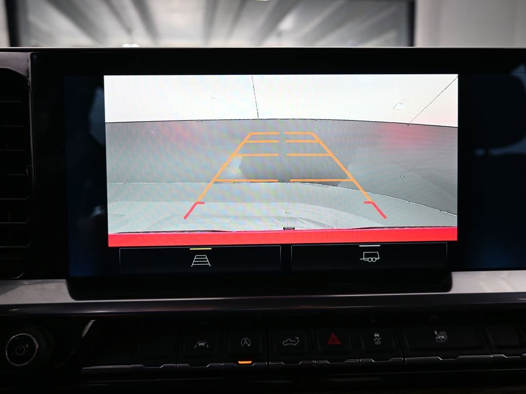 Used 2023 Chevrolet Silverado 1500 RST image 19