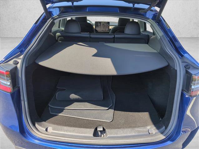 Used 2023 Tesla Model Y Long Range AWD/4WD image 11