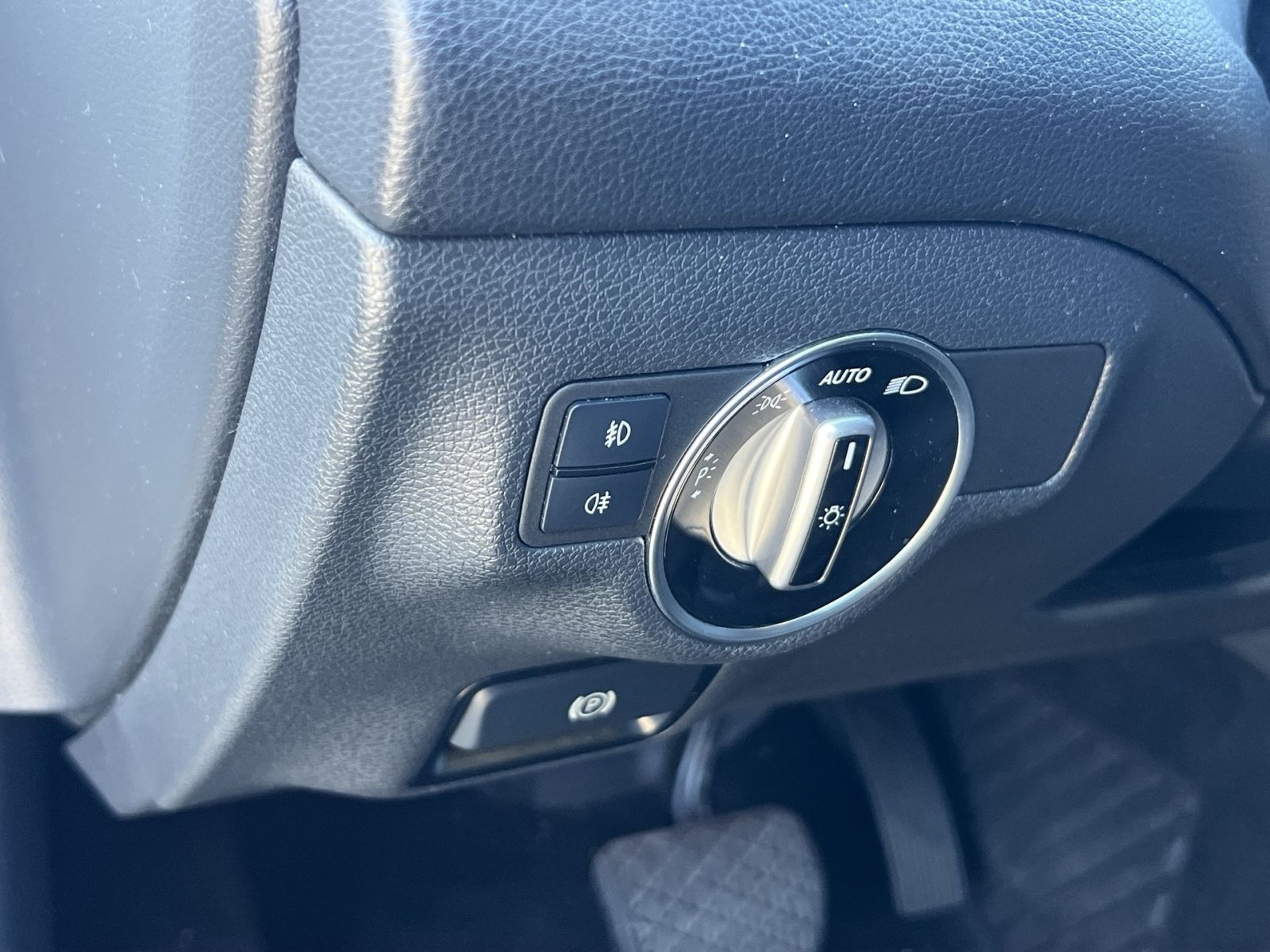 Used 2018 Mercedes-Benz GLA 250 image 30