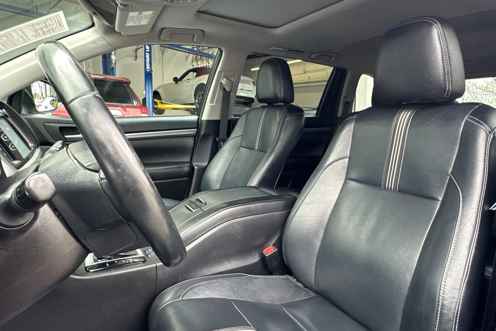 Used 2017 Toyota Highlander XLE image 21