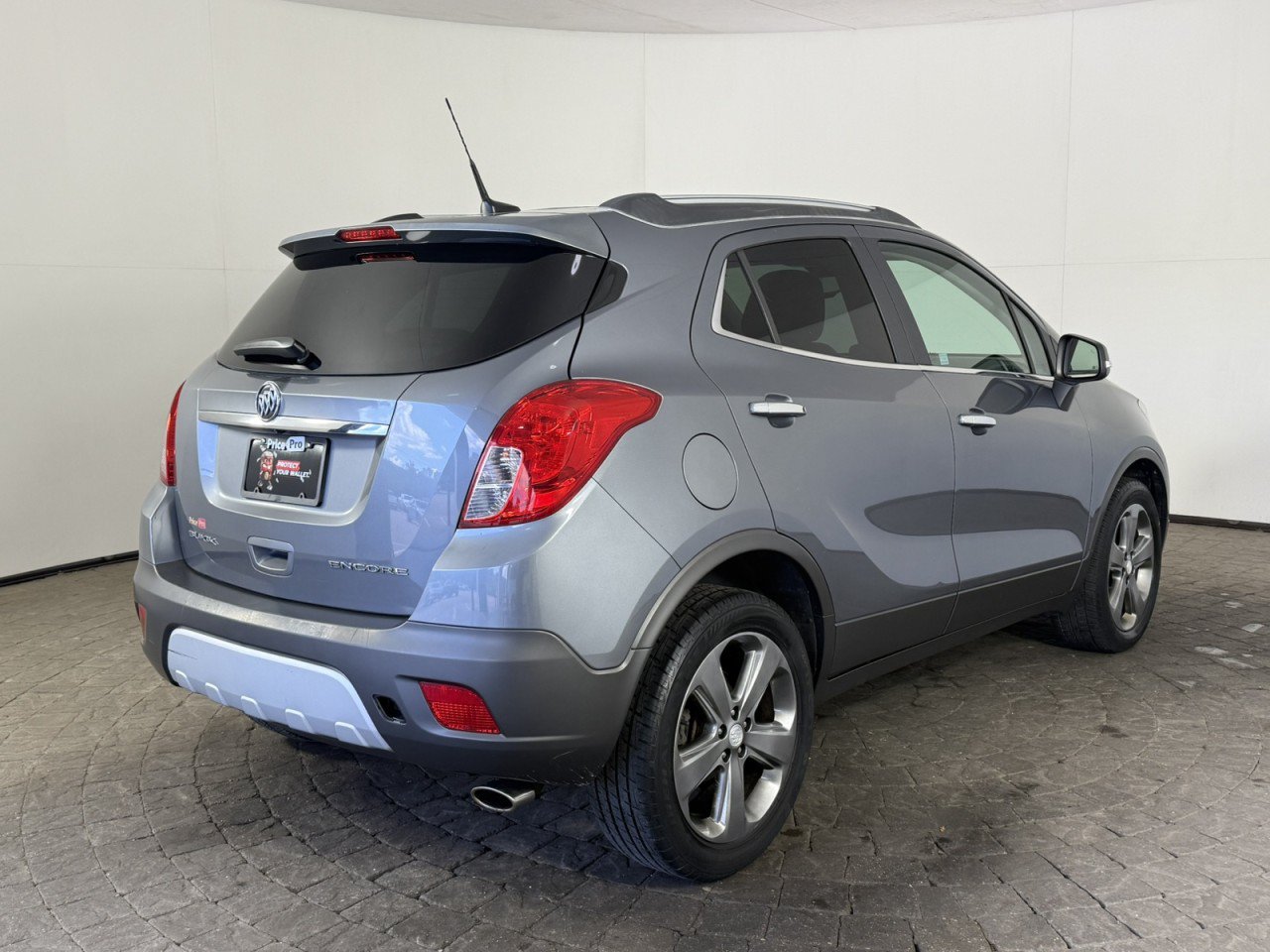 Used 2014 Buick Encore Convenience FWD image 9