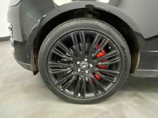 Used 2018 Land Rover Range Rover Supercharged AWD/4WD image 19