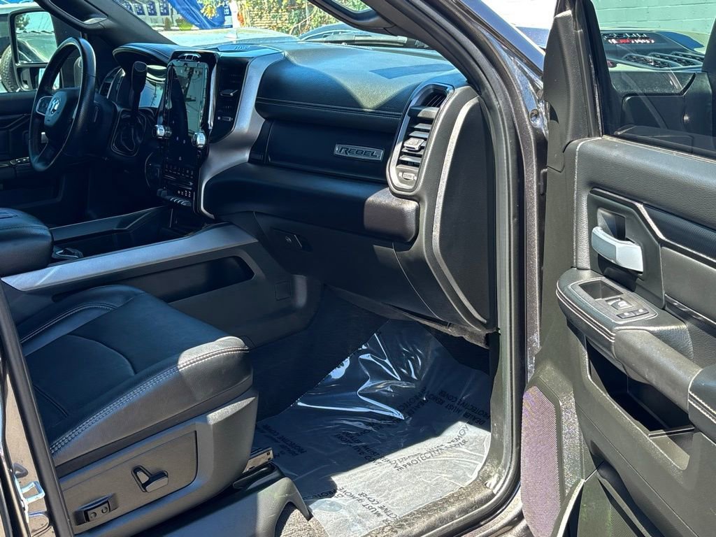 Used 2024 RAM 2500 Rebel w/ Towing Technology Group image 28