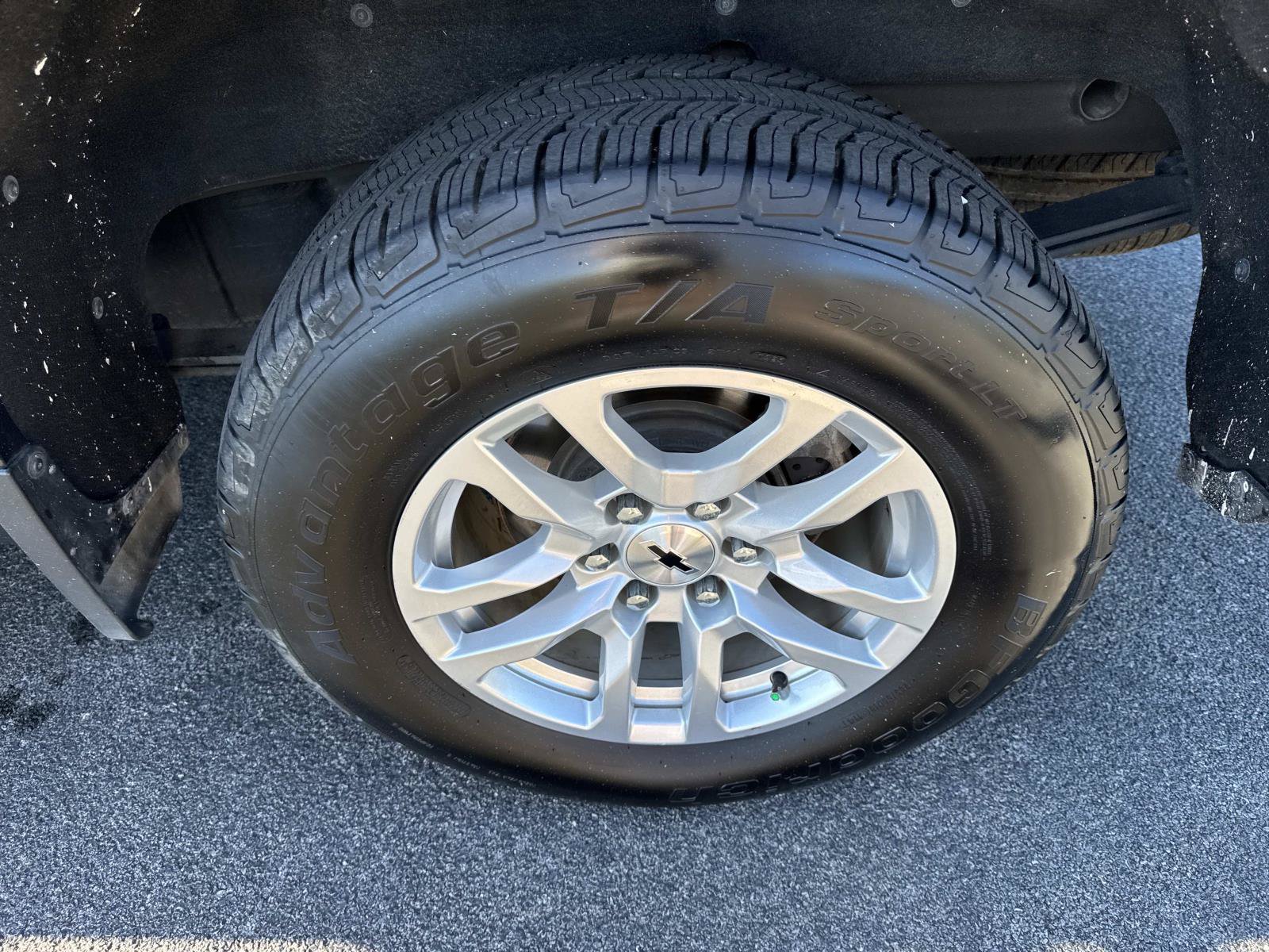 Used 2019 Chevrolet Silverado 1500 RST RWD image 11