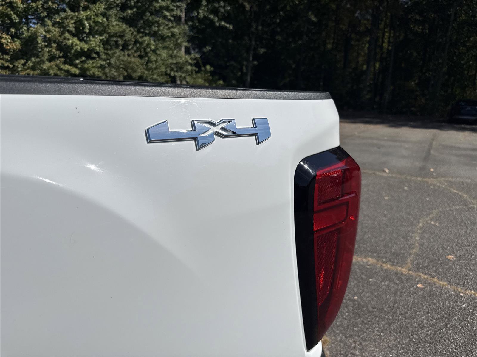 Used 2024 GMC Sierra 2500 Pro w/ Convenience Package image 36