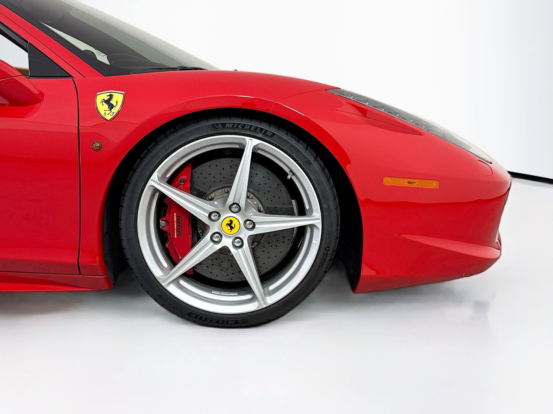Certified 2013 Ferrari 458 Italia Coupe image 25