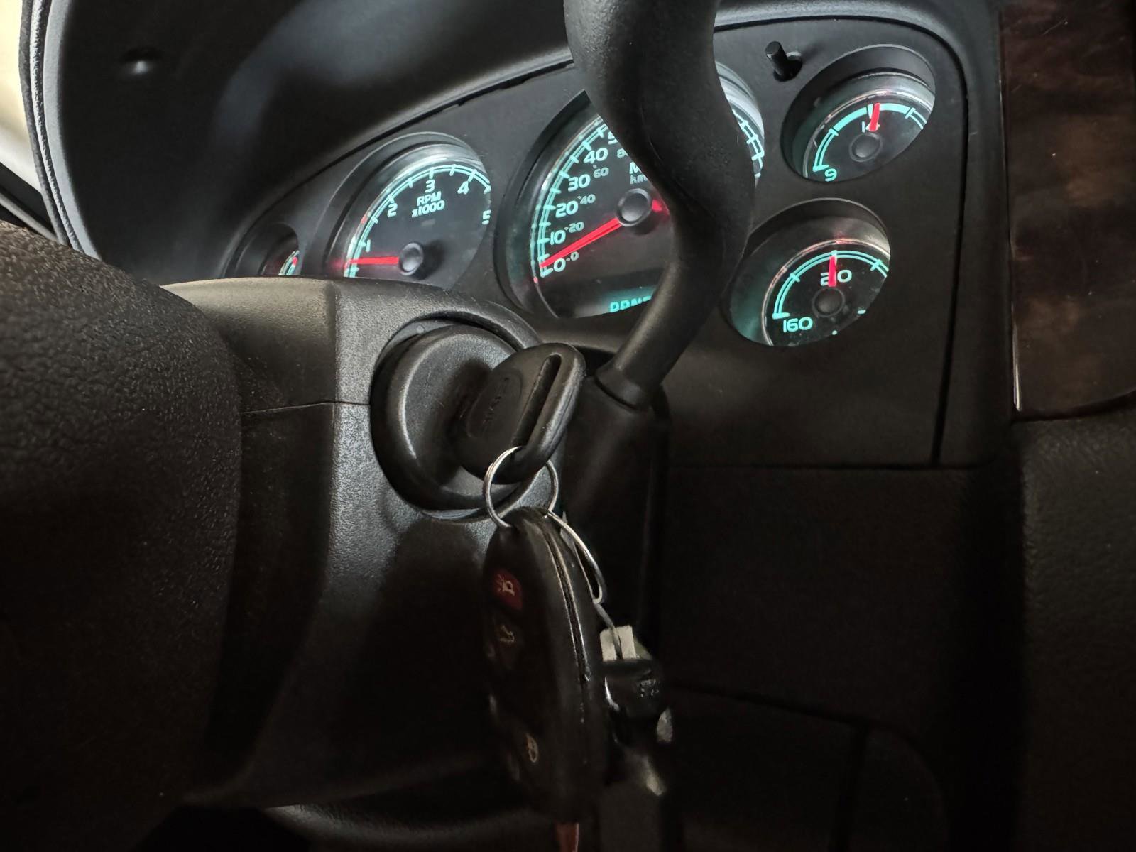 Used 2012 GMC Yukon Denali image 17