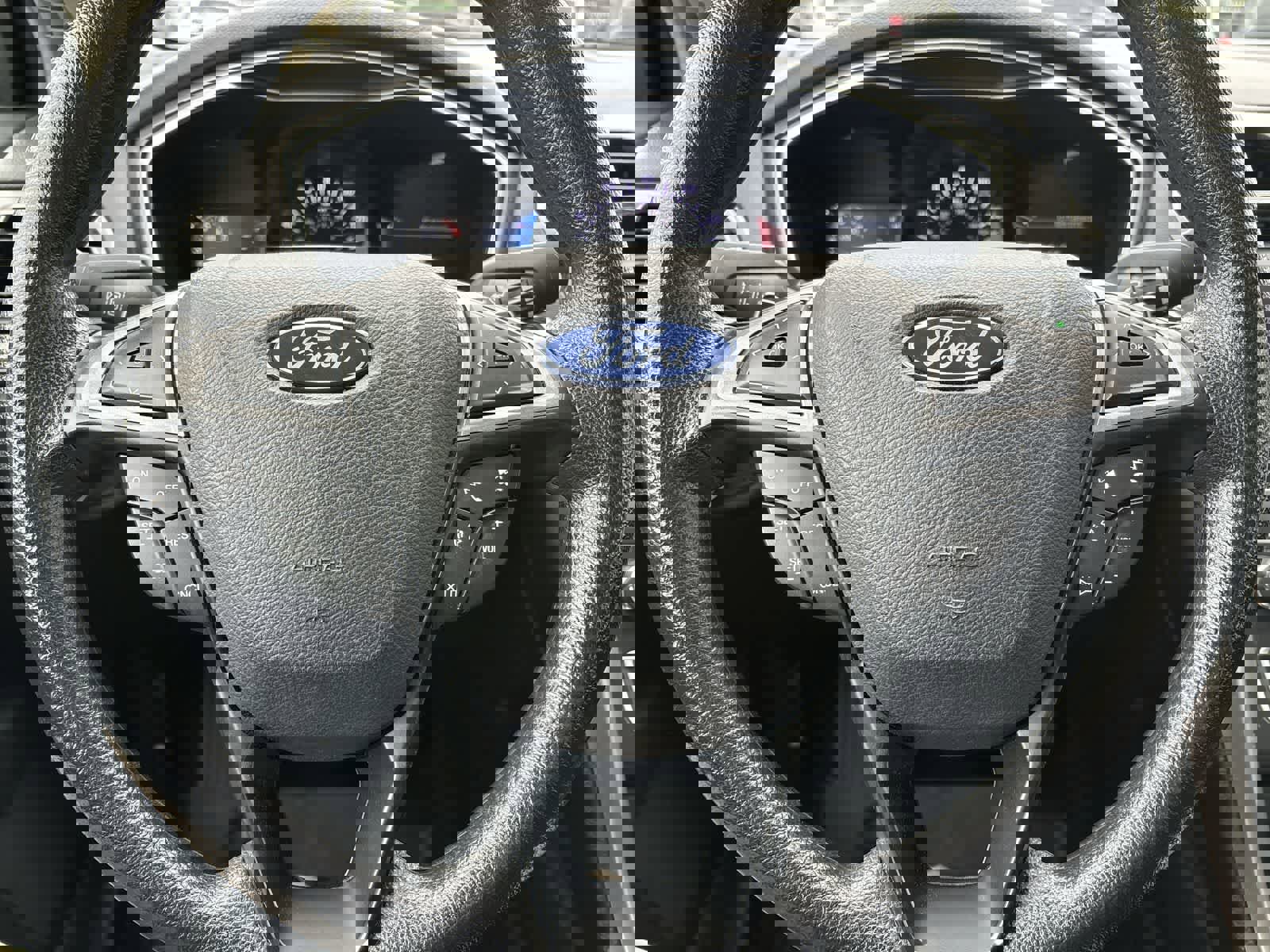 Used 2019 Ford Fusion SE AWD/4WD image 7