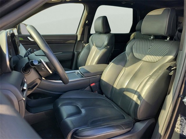 Used 2024 Hyundai Palisade Calligraphy image 10