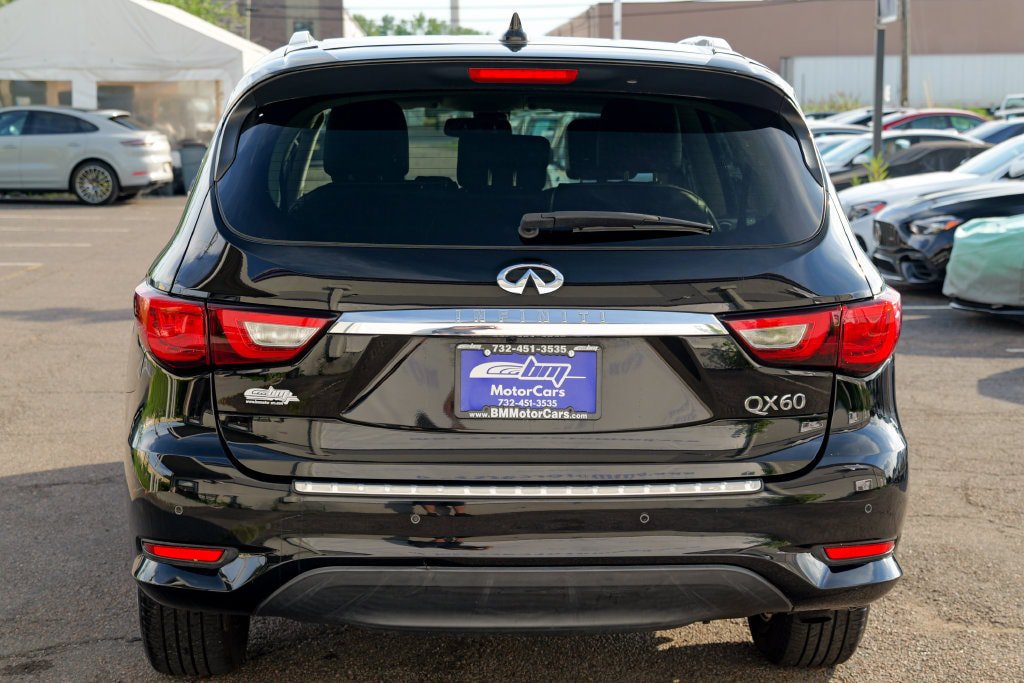 Used 2017 INFINITI QX60 Luxe w/ Premium Plus Package AWD/4WD image 6
